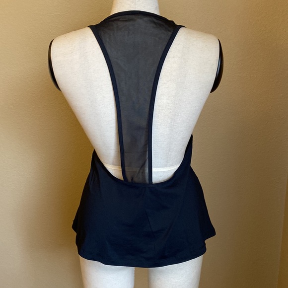 Black Active Muscle Tank - Picture 3 of 7